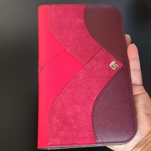 🍃 Kate Spade New York wallet